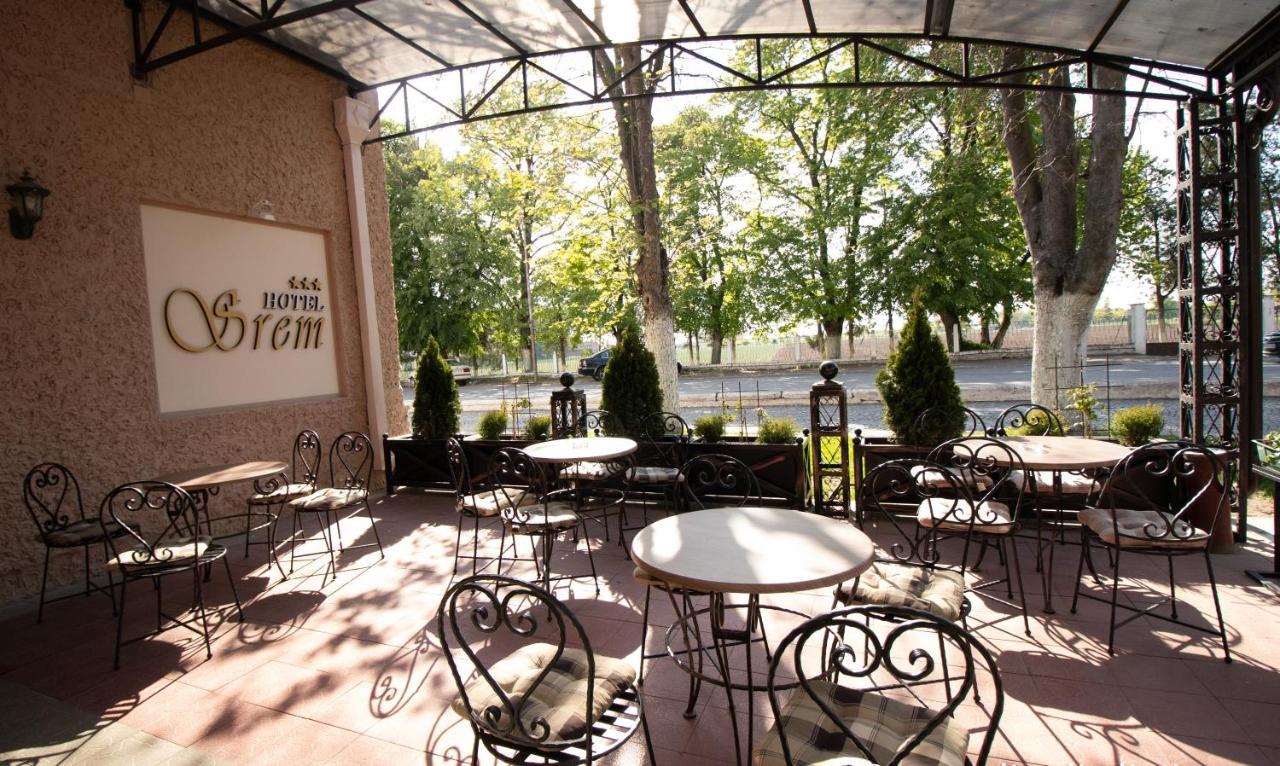 Hotel Srem Сремська Митровиця Екстер'єр фото