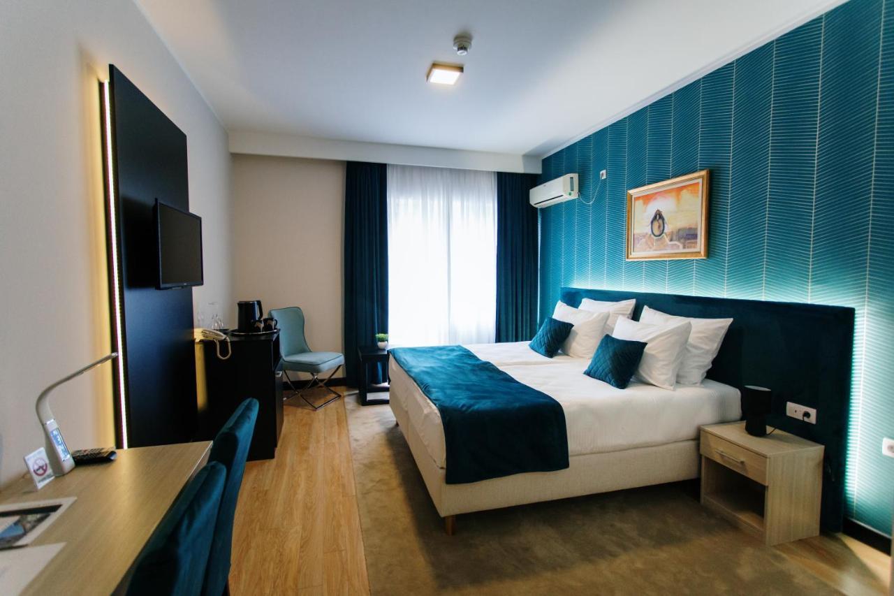 Hotel Srem Сремська Митровиця Екстер'єр фото