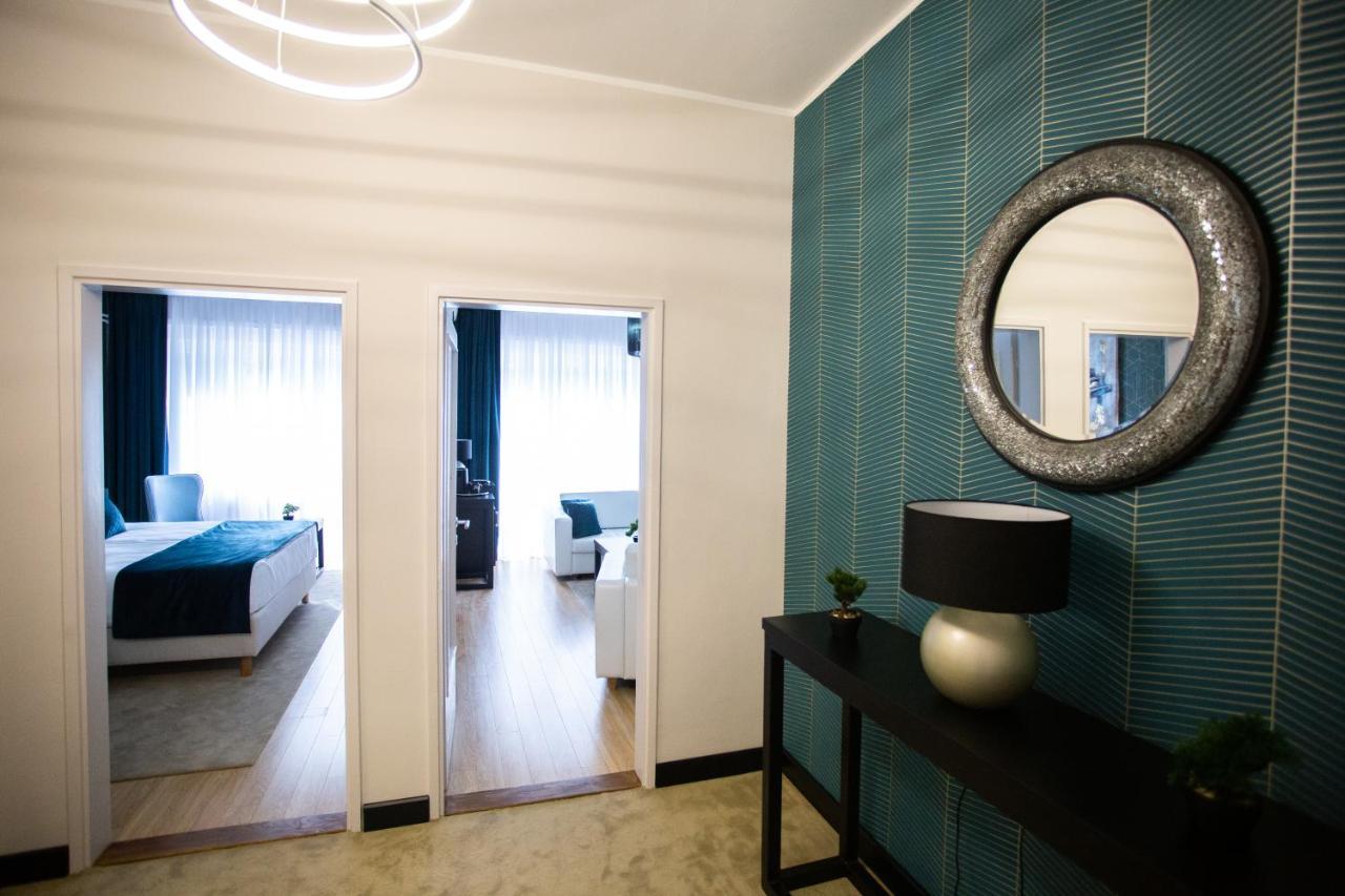 Hotel Srem Сремська Митровиця Екстер'єр фото