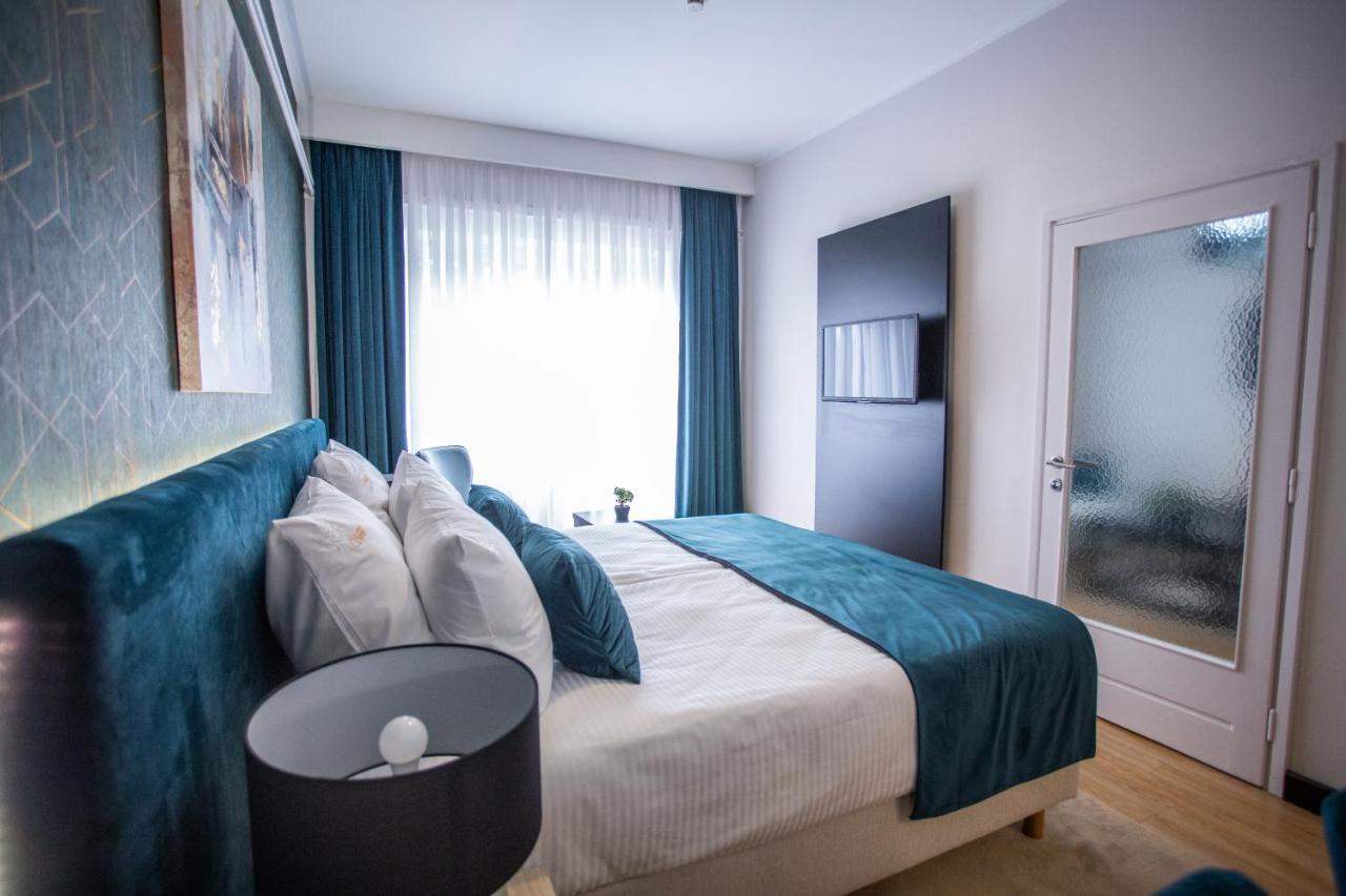 Hotel Srem Сремська Митровиця Екстер'єр фото
